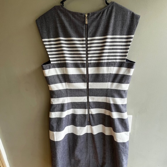 Tommy Hilfiger Dress Sheath Striped Gray White Sleeveless Career Chic Classic - Picture 4 of 10